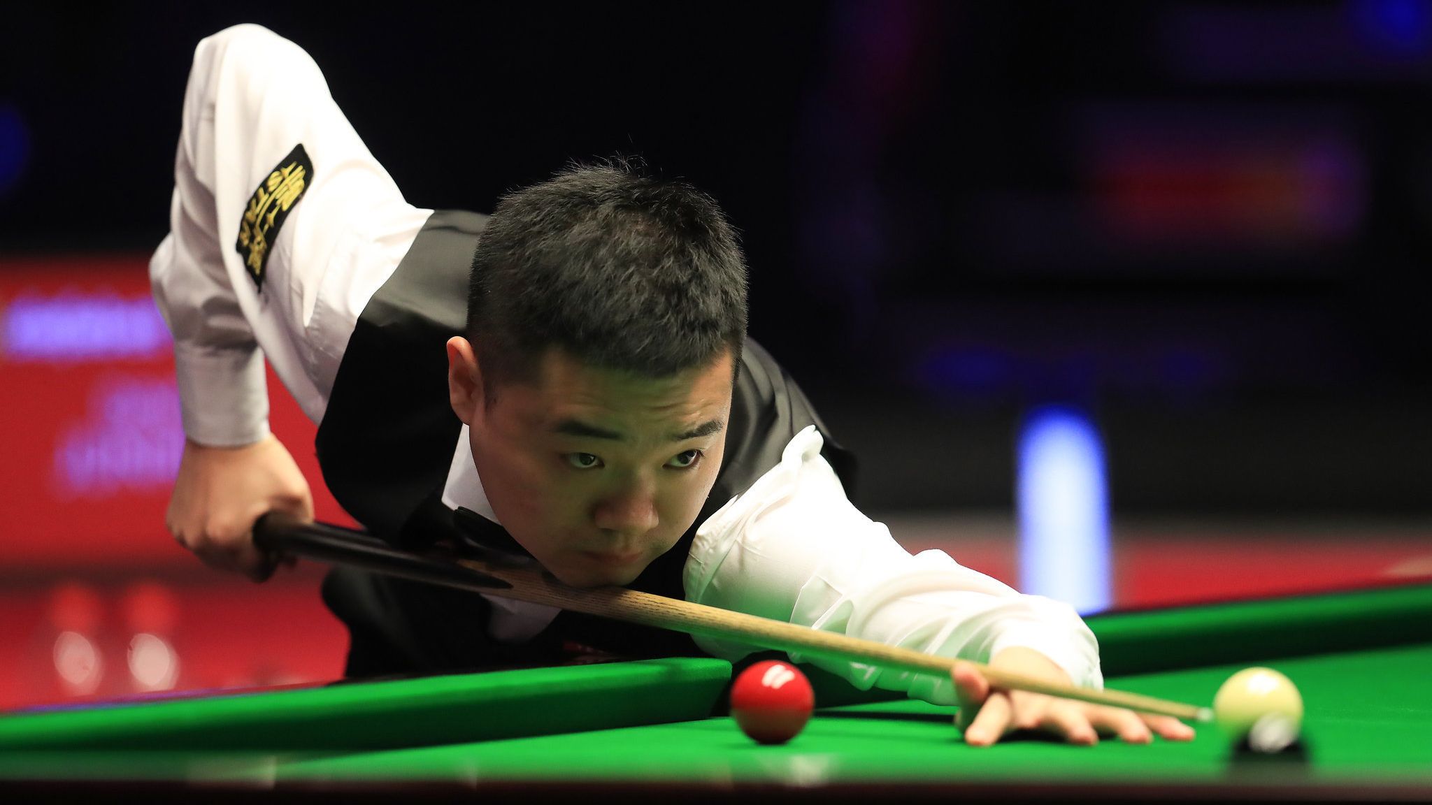 然的球场阅 然的球场阅