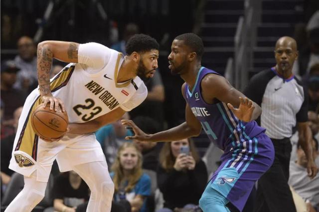 亚历山大 亚历山大